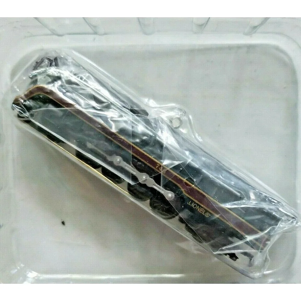 1999 Hallmark Keepsake Ornament 746 Norfolk & Western Steam Locomotive Lionel U5